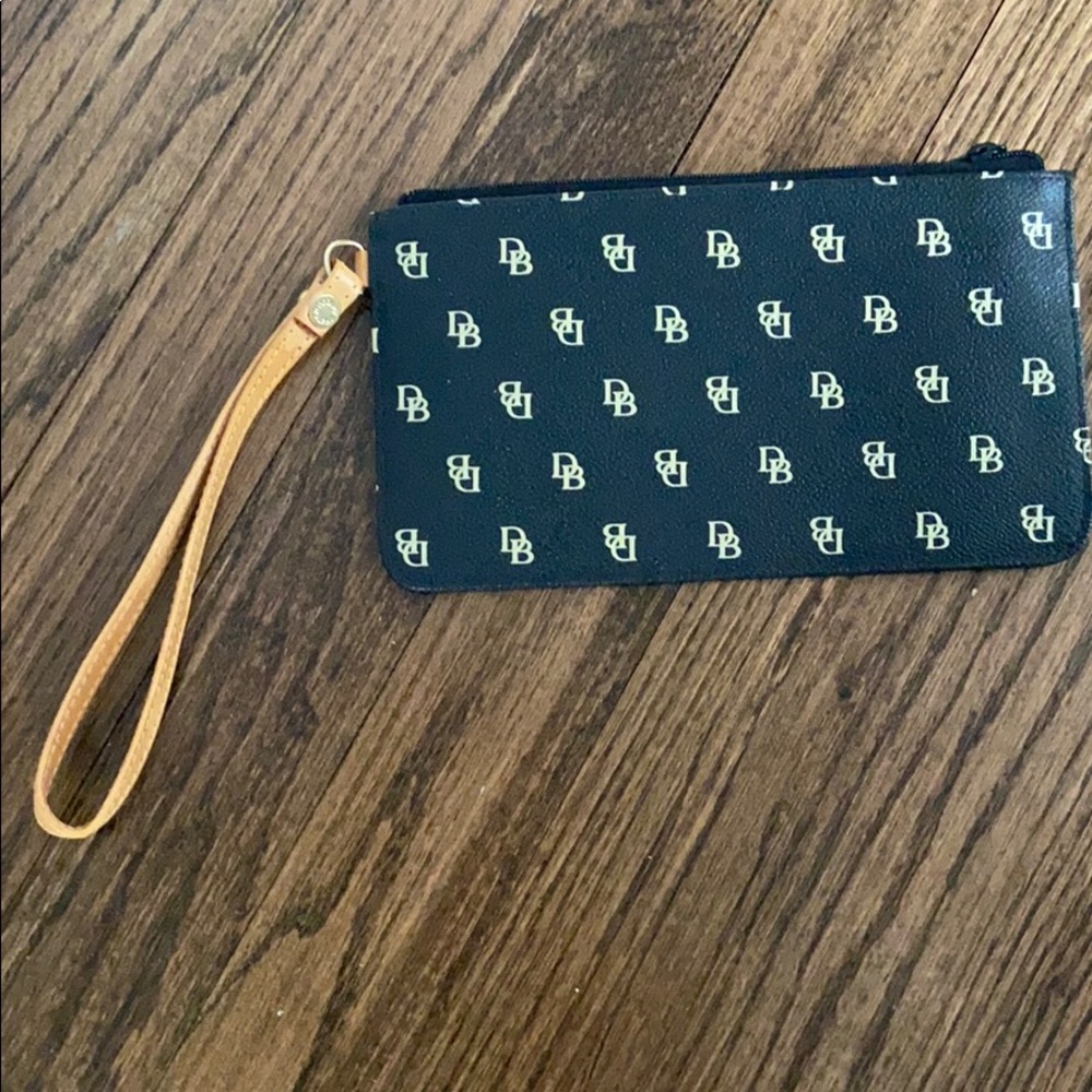 Dooney and Bourke Wristlet